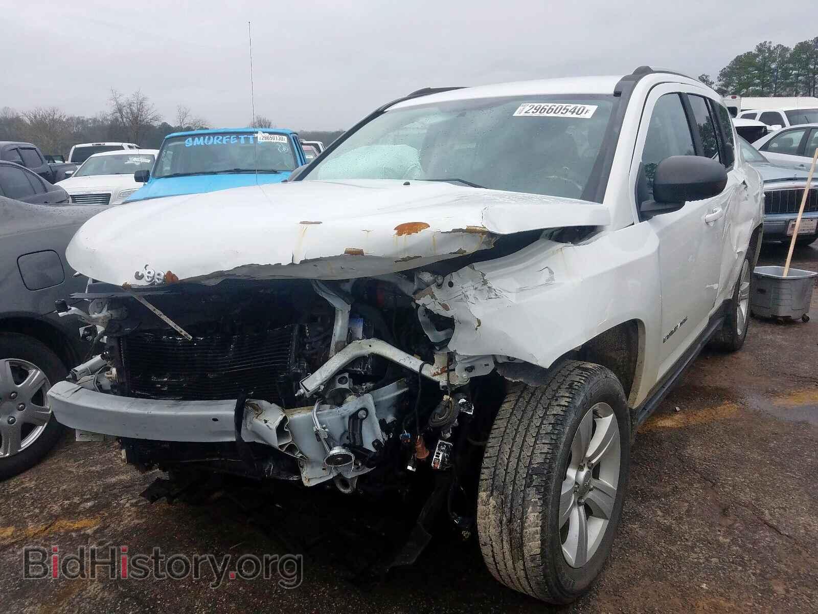 2016 JEEP COMPASS - VIN: 1C4NJCBAXGD666280 - Photo 2
