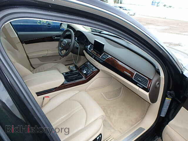 2011 AUDI A8 - VIN: WAURVAFD7BN020175 - Фото 5
