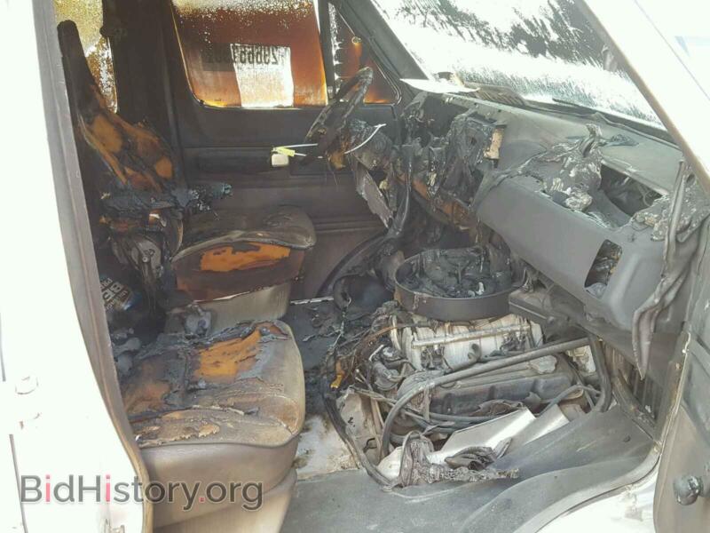 1994 Dodge RAM VAN (VIN 2B5WB35Z5RK544205) — photo 5 of 10