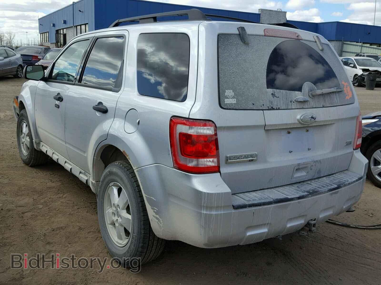 2011 FORD ESCAPE - VIN: 1FMCU0DG2BKB23309 - Фото 3