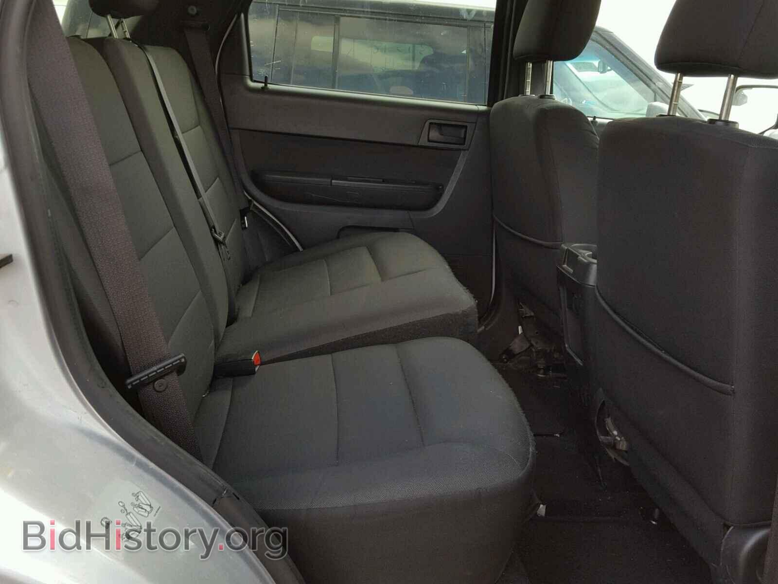 2011 FORD ESCAPE - VIN: 1FMCU0DG2BKB23309 - Фото 6