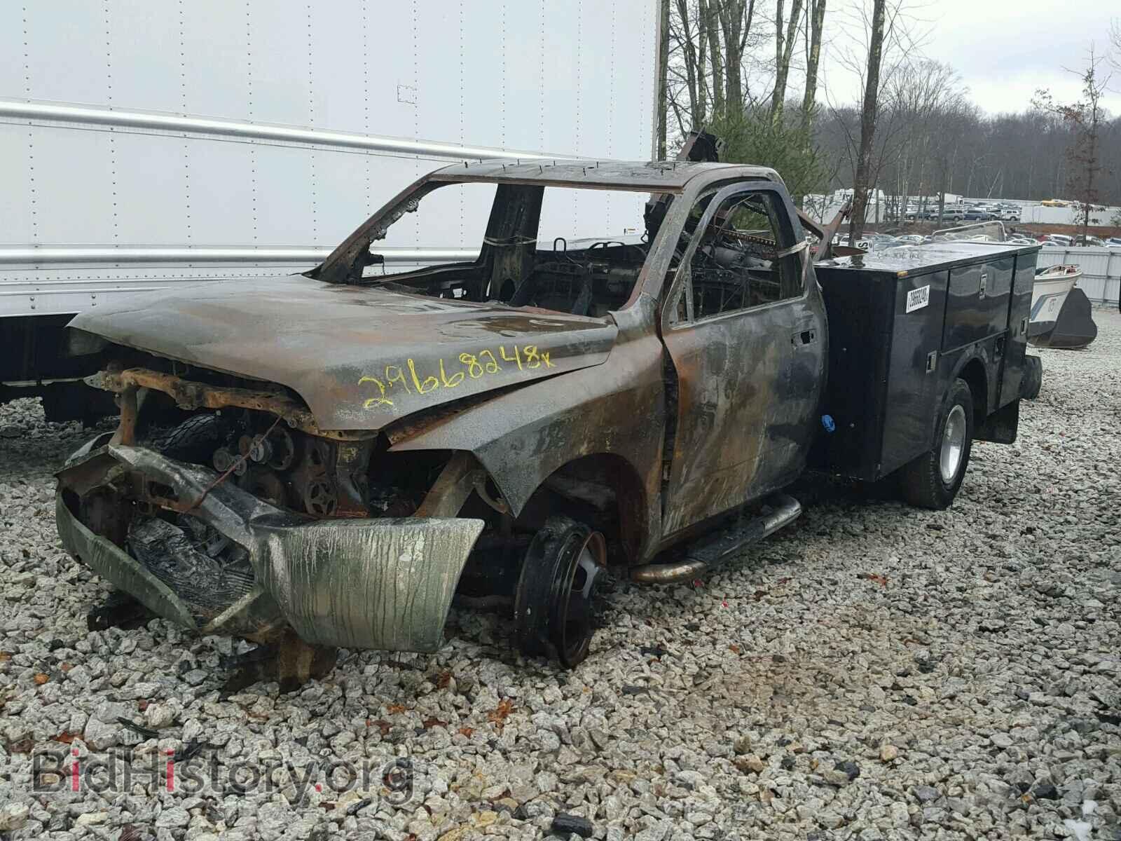 2014 RAM 3500 - VIN: 3C7WRTAL3EG236125 - Фото 2