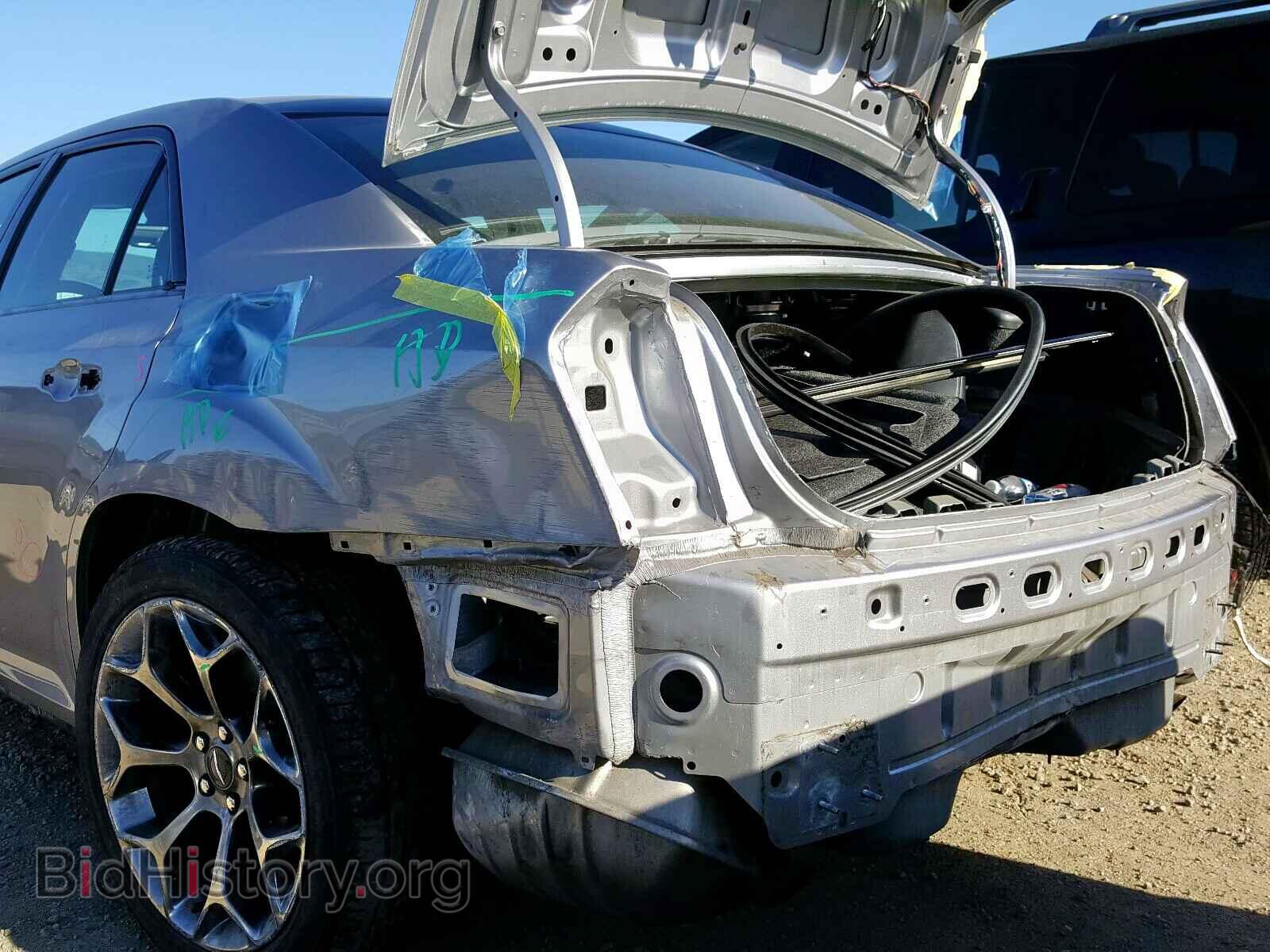 2015 CHRYSLER 300 - VIN: 2C3CCABG9FH763115 - Фото 9