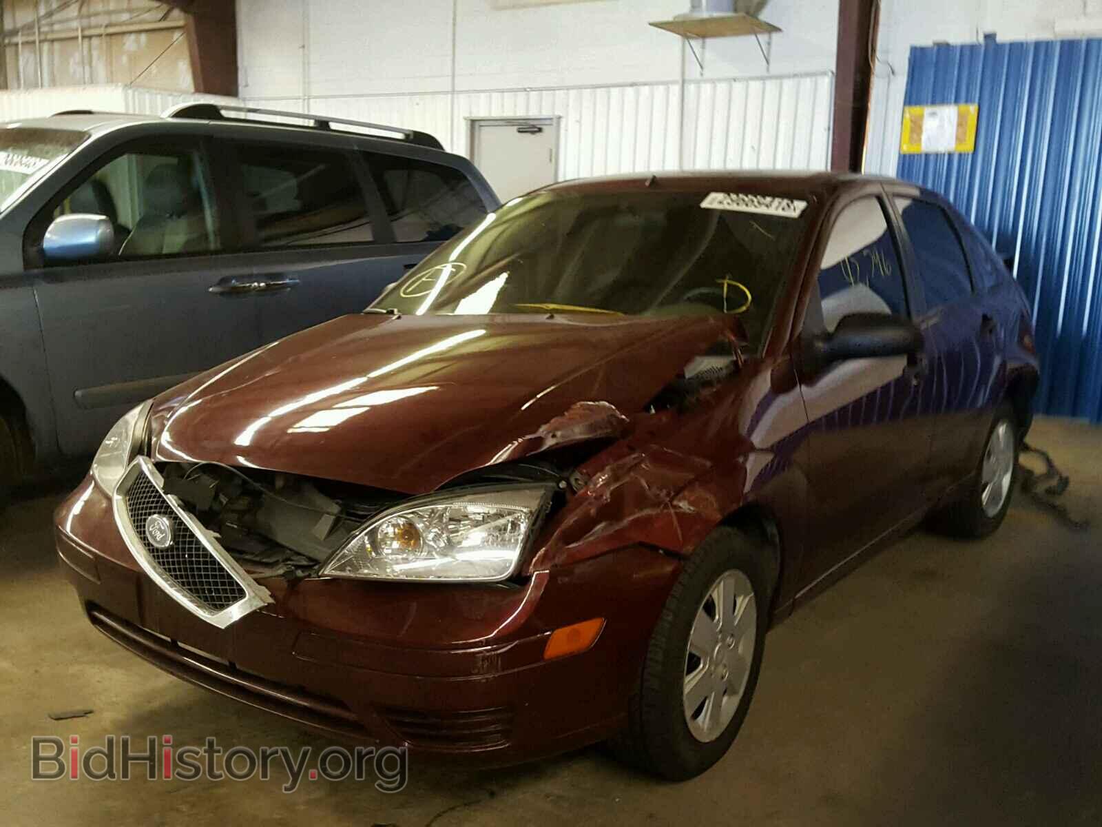 2007 FORD FOCUS - VIN: 1FAFP34N57W154164 - Фото 2