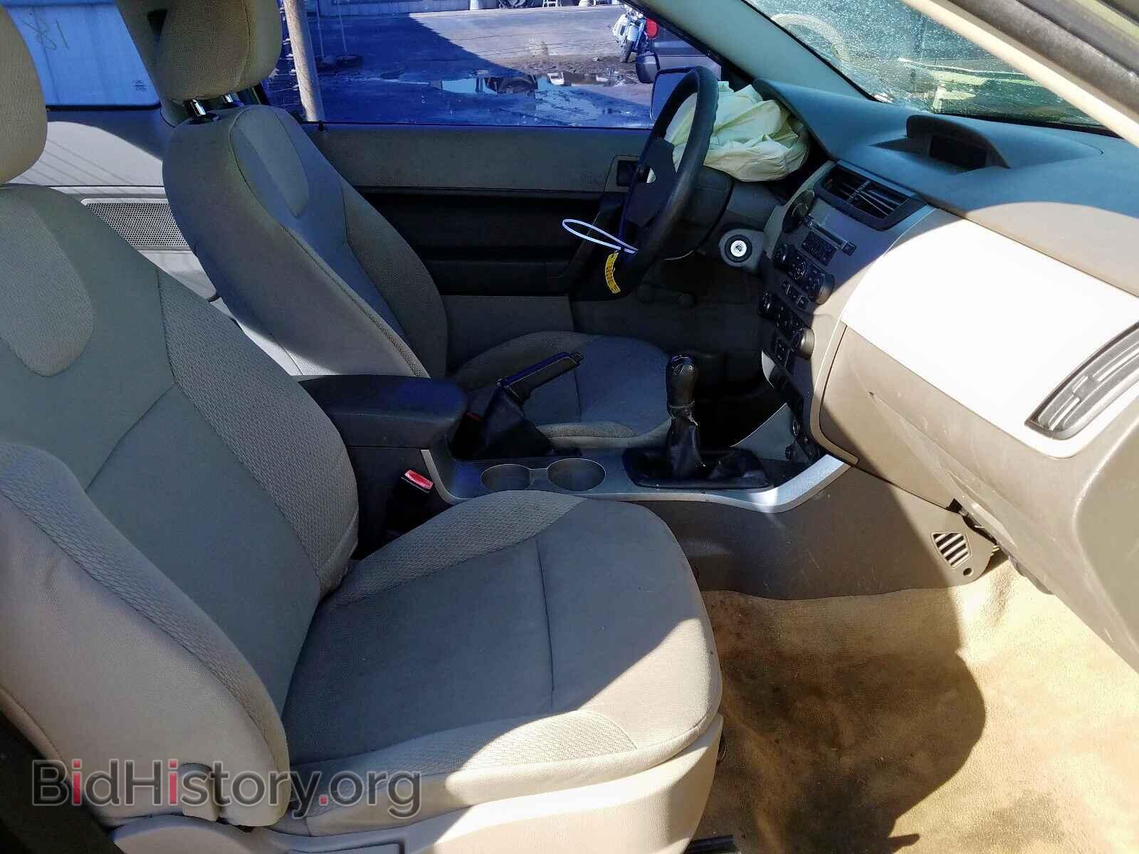 2008 FORD FOCUS - VIN: 1FAHP32N38W202256 - Photo 5