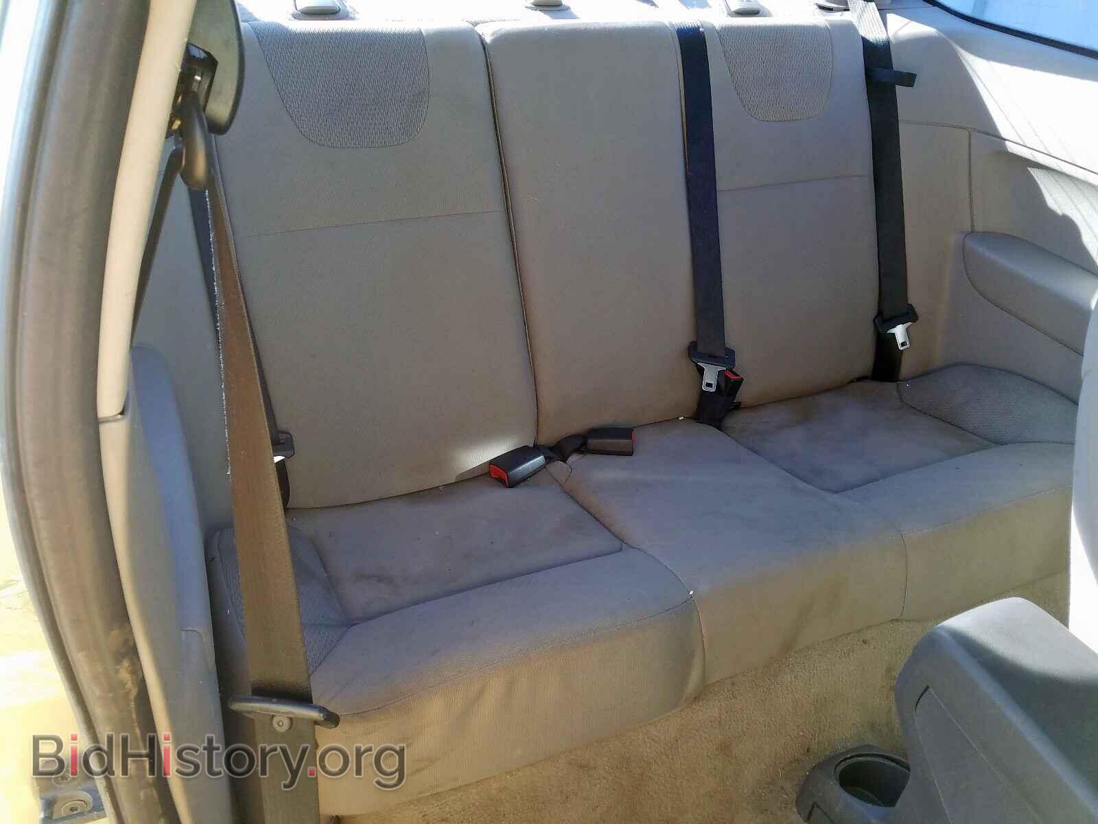 2008 FORD FOCUS - VIN: 1FAHP32N38W202256 - Photo 6