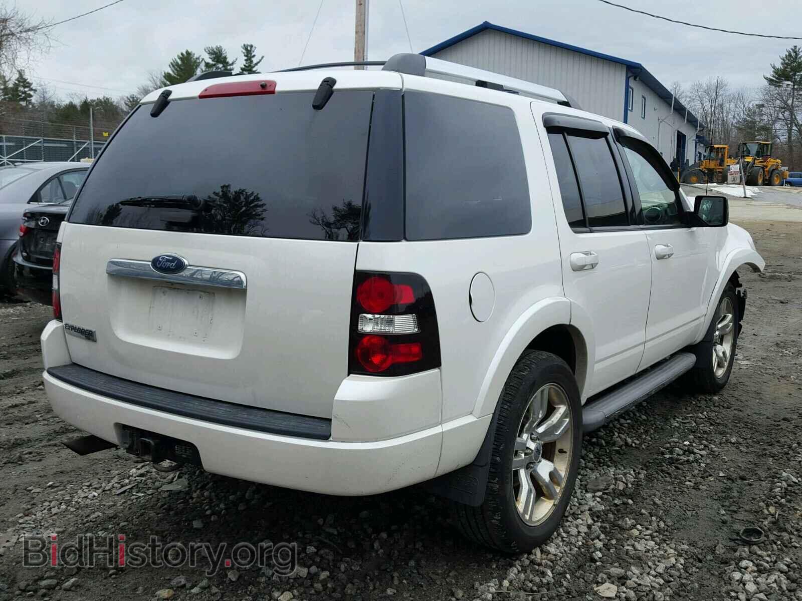 2010 FORD EXPLORER - VIN: 1FMEU8F82AUA26773 - Photo 4