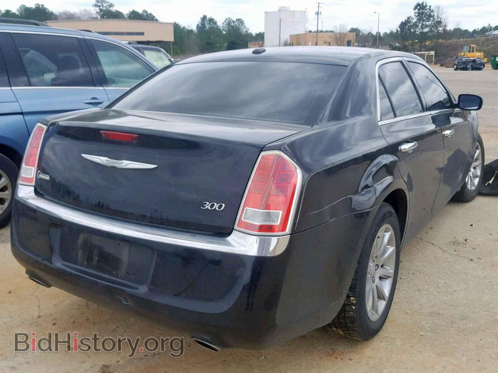 2011 CHRYSLER 300 - VIN: 2C3CA5CG3BH594229 - Фото 4