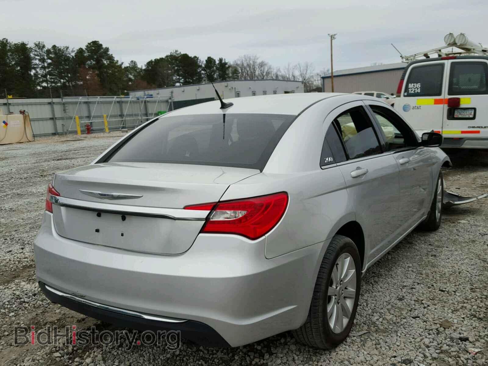 2011 CHRYSLER 200 - VIN: 1C3BC1FB4BN539777 - Фото 4