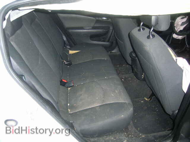 2011 DODGE AVENGER - VIN: 1B3BD4FB5BN617124 - Photo 6
