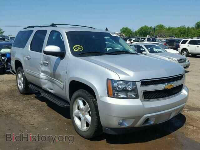 Photo 1GNSKJE38BR305196 - CHEVROLET SUBURBAN 2011