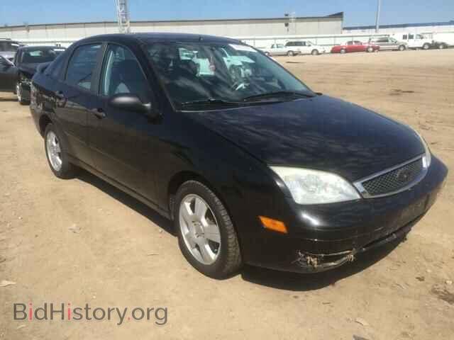 Photo 1FAHP34N56W201720 - FORD FOCUS 2006
