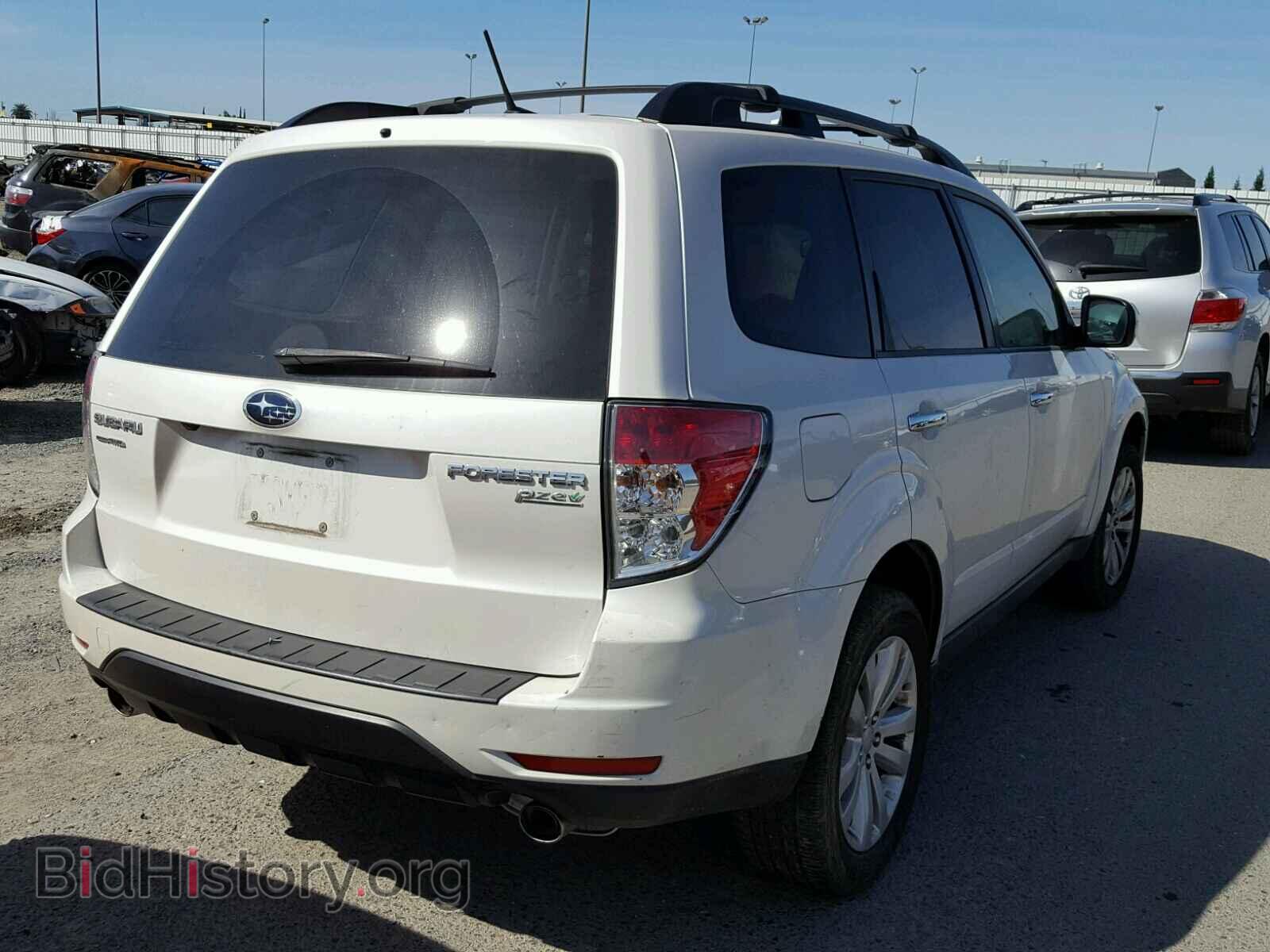 2013 SUBARU FORESTER - VIN: JF2SHAEC4DH402381 - Фото 4