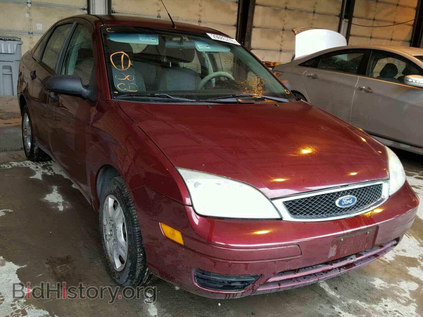 Photo 1FAFP34N87W158399 - FORD FOCUS 2007