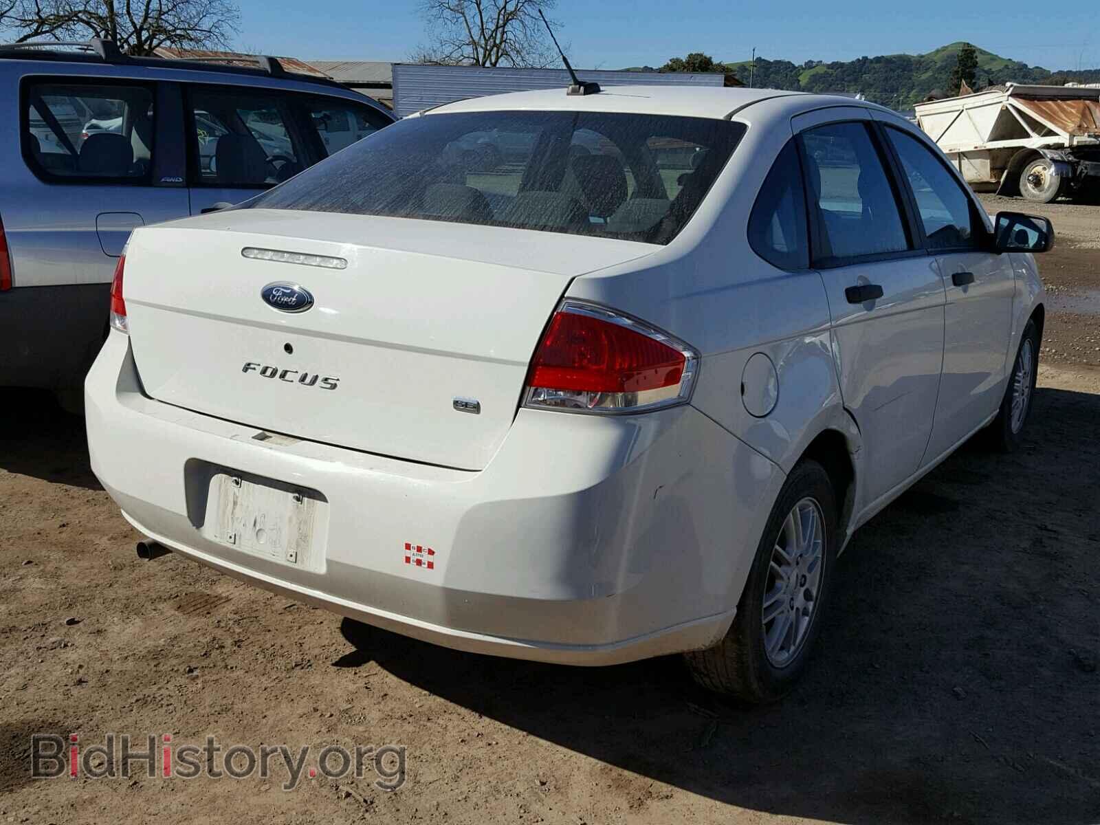 2009 FORD FOCUS - VIN: 1FAHP35N49W188316 - Фото 4