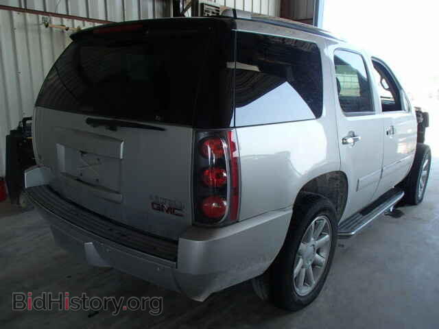 2011 GMC YUKON - VIN: 1GKS1EEF8BR138890 - Фото 4
