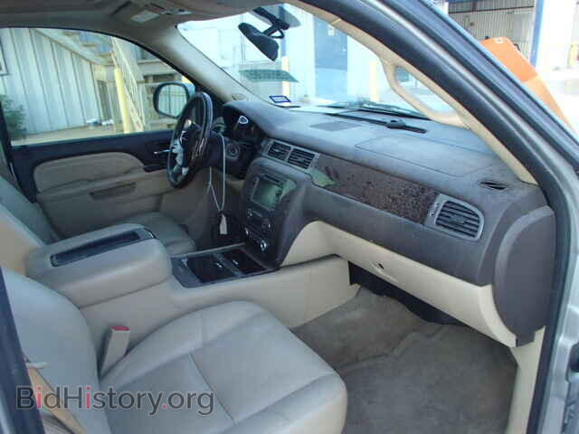 2011 GMC YUKON - VIN: 1GKS1EEF8BR138890 - Фото 5