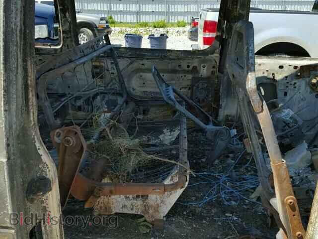 2004 FORD ECONOLINE - VIN: 1FBSS31LX4HA98379 - Photo 6