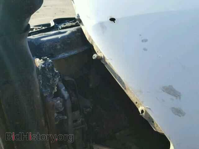 2002 CADILLAC DEVILLE - VIN: 1G6KD54YX2U190091 - Photo 8
