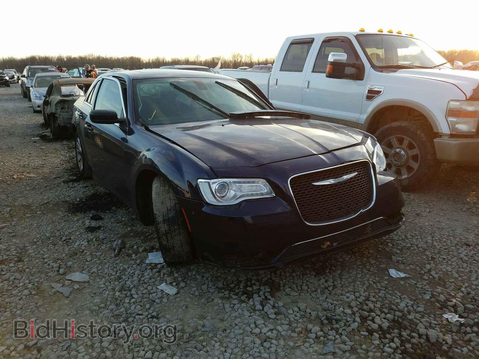 Фотография 2C3CCAAG0GH233733 - CHRYSLER 300 2016