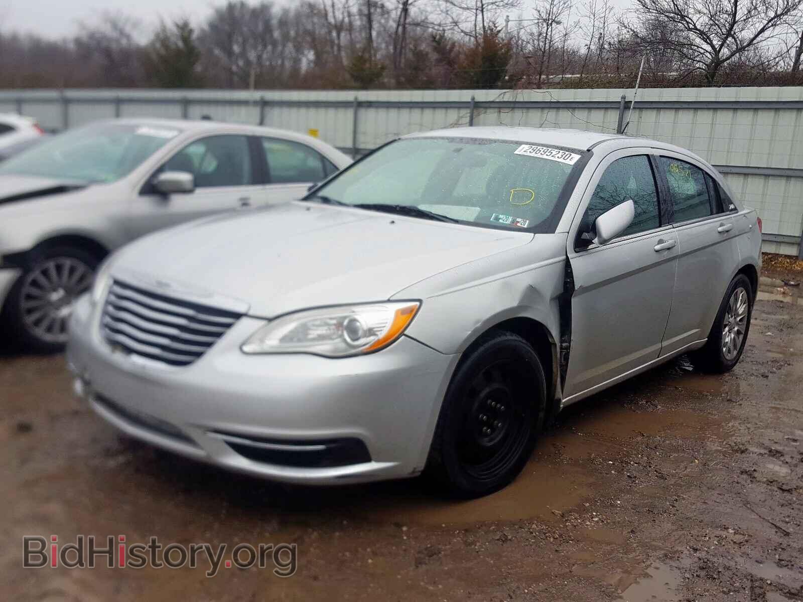 2012 CHRYSLER 200 - VIN: 1C3CCBAB6CN163148 - Фото 2