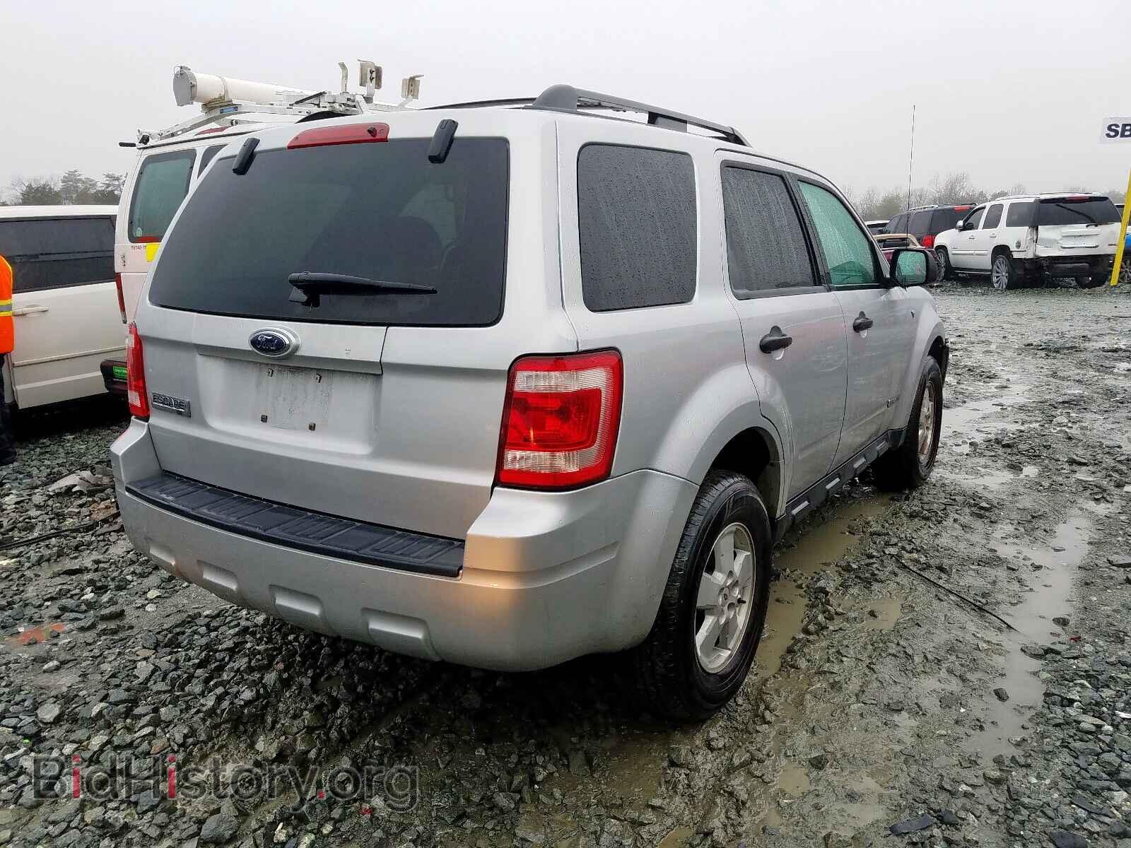 2008 FORD ESCAPE - VIN: 1FMCU03178KD76406 - Фото 4