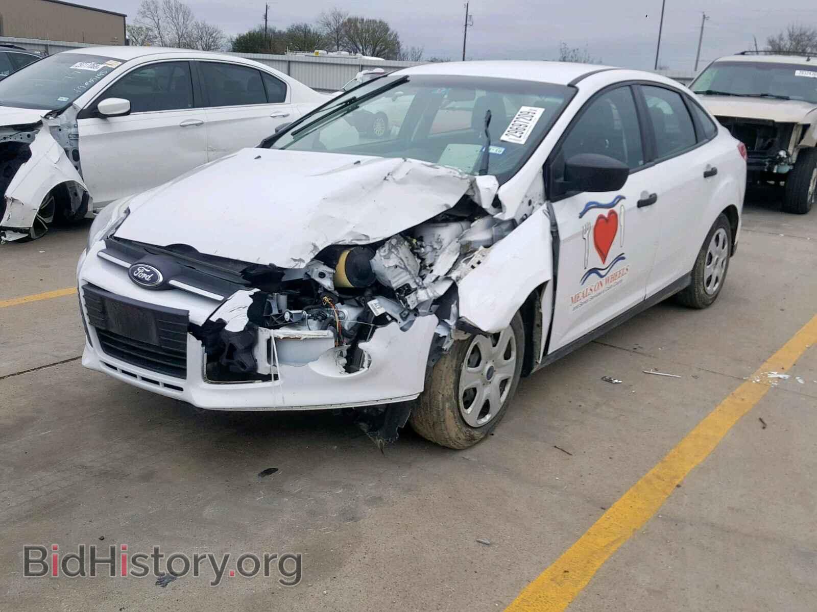 2013 FORD FOCUS - VIN: 1FADP3E26DL176733 - Photo 2