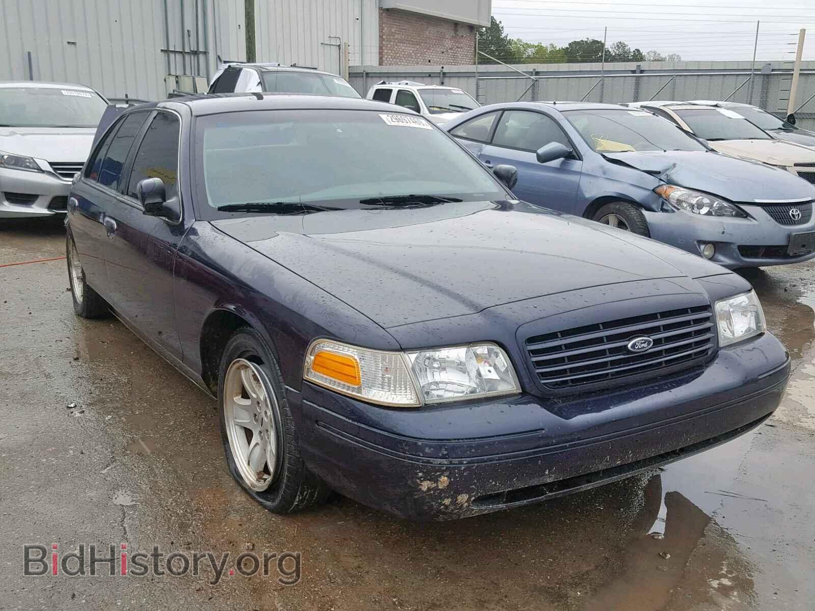 Photo 2FAFP74W22X145788 - FORD CROWN VIC 2002