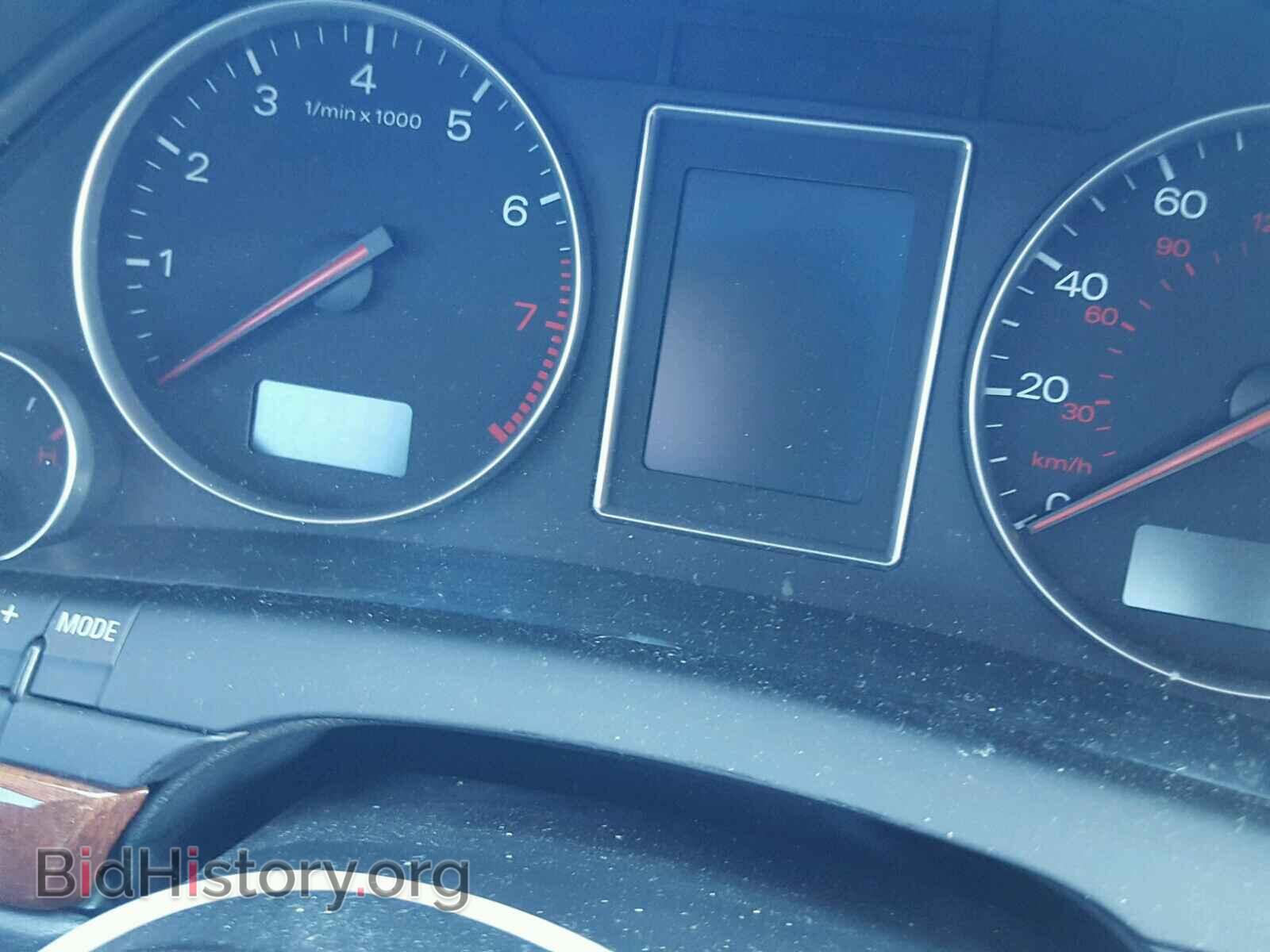2002 AUDI A4 - VIN: WAUJT68E72A158053 - Photo 8