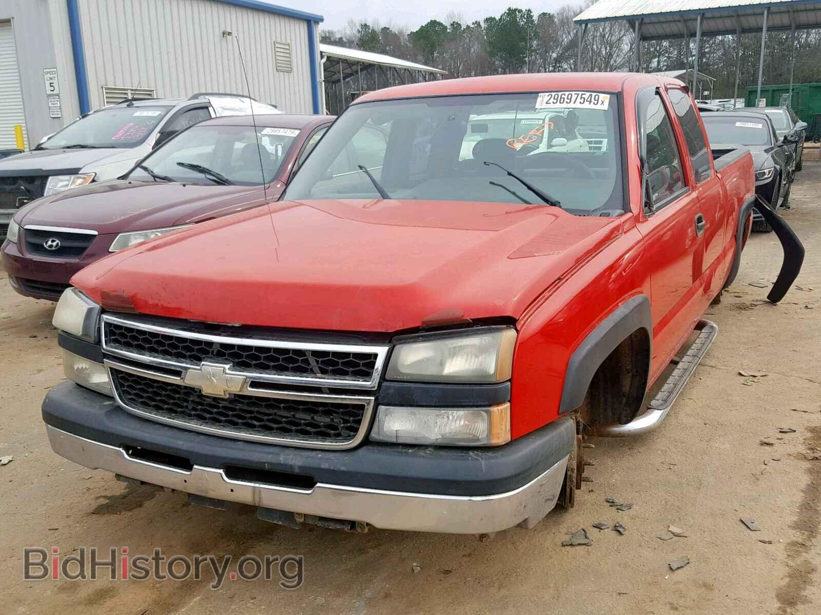 2006 CHEVROLET SILVERADO - VIN: 1GCEC19XX6Z192020 - Фото 2