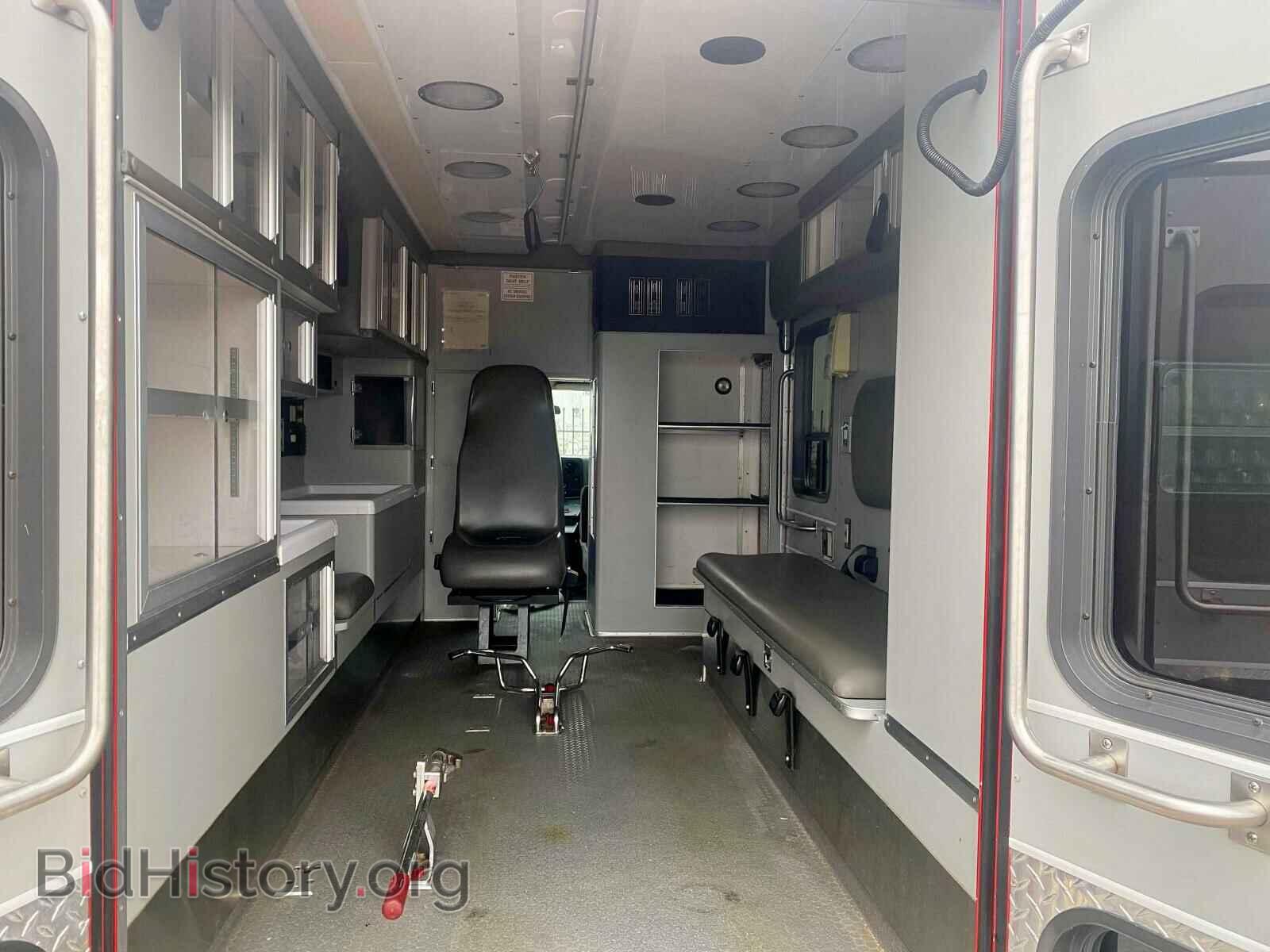 2014 FORD ECONOLINE - VIN: 1FDXE4FS1EDB06081 - Photo 6