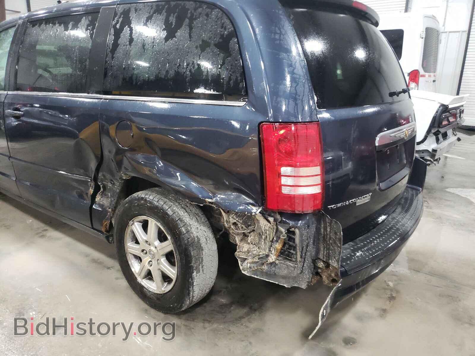 2008 CHRYSLER MINIVAN - VIN: 2A8HR54P58R829377 - Фото 9