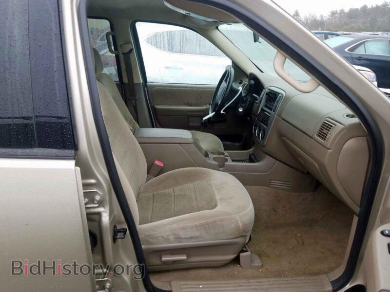 2005 Ford EXPLORER (VIN 1FMZU73E75UB26606) — фото 5 из 10