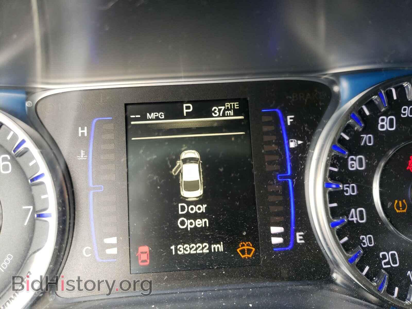 2015 CHRYSLER 200 - VIN: 1C3CCCAGXFN516500 - Фото 8