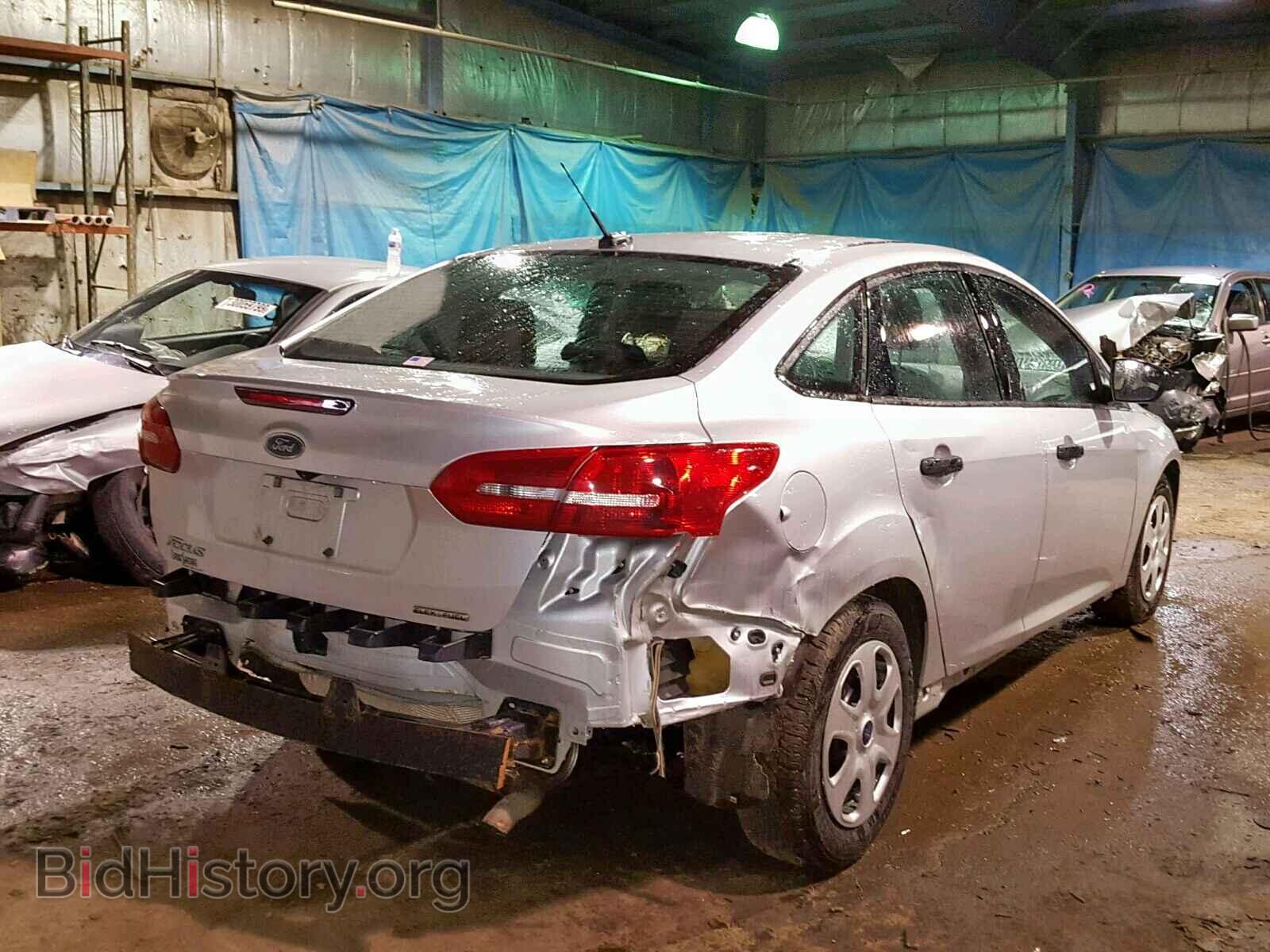 2016 FORD FOCUS - VIN: 1FADP3E23GL305547 - Photo 4