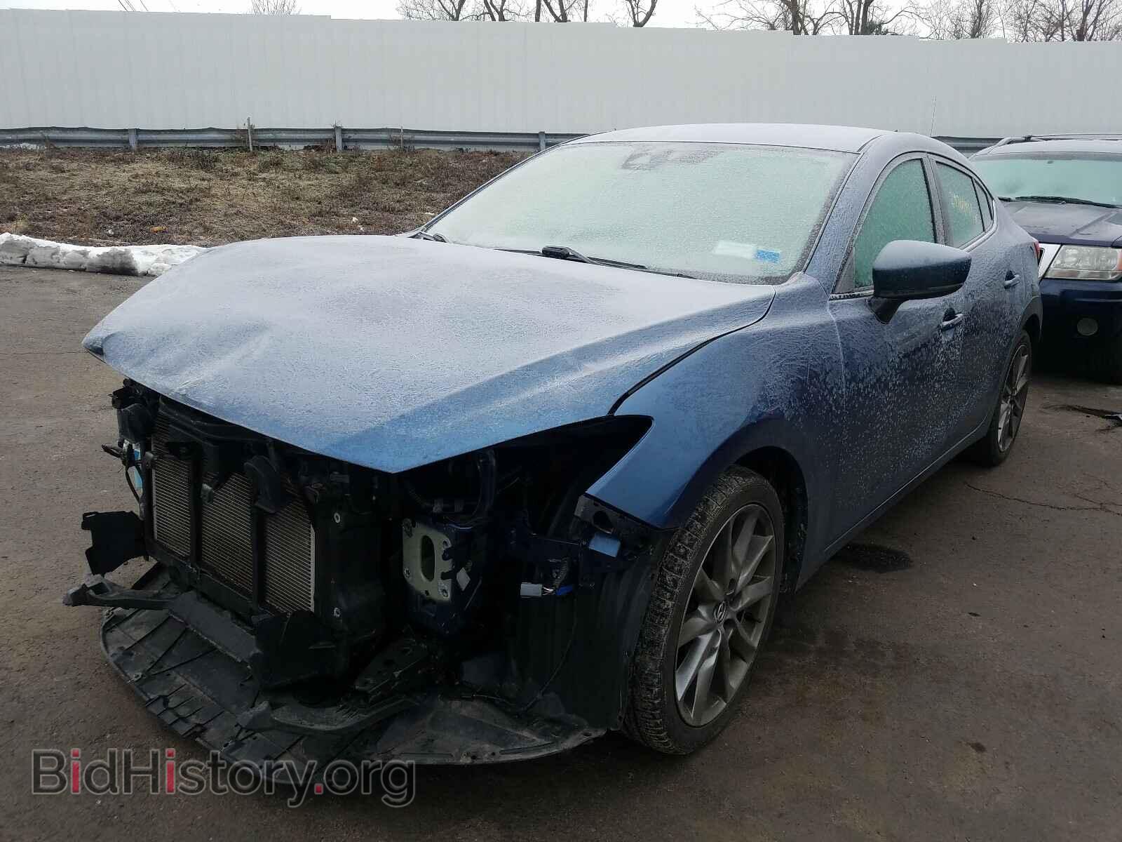 2018 MAZDA 3 - VIN: 3MZBN1V36JM166845 - Фото 2