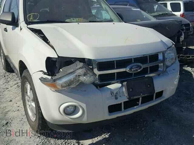 2011 FORD ESCAPE - VIN: 1FMCU0D76BKC04703 - Фото 9