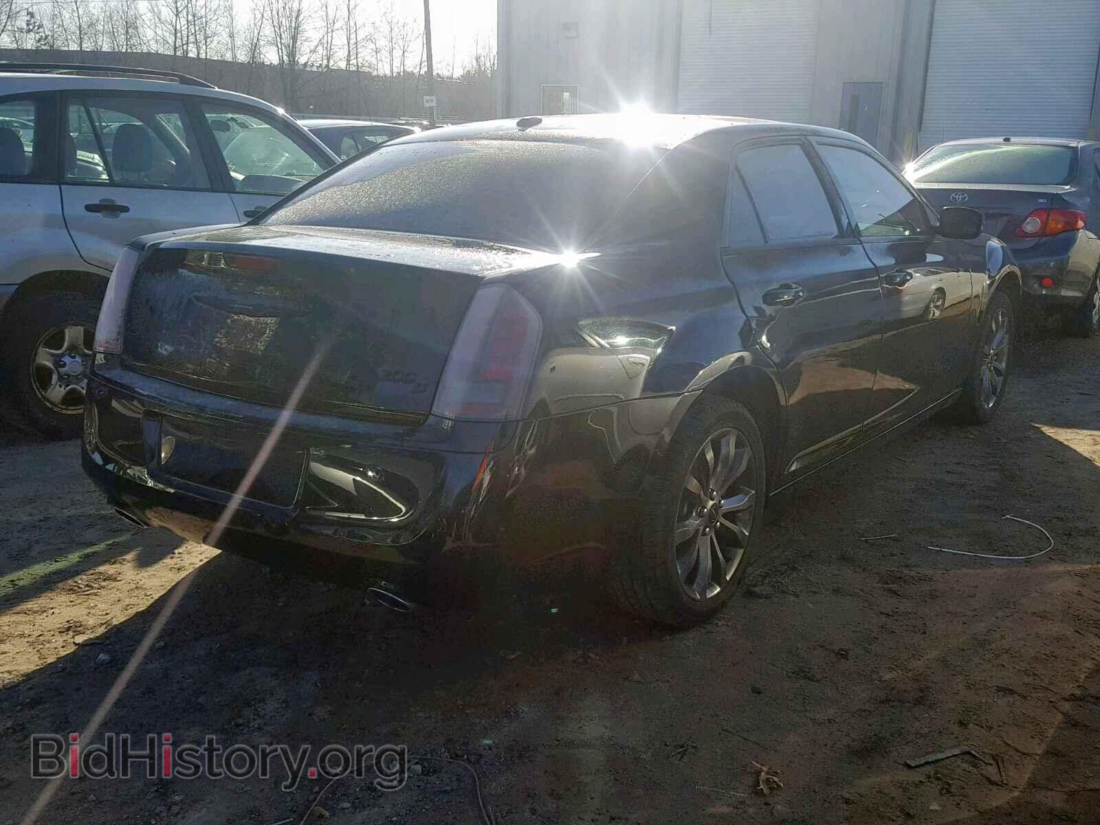 2014 CHRYSLER 300 - VIN: 2C3CCAGG2EH337242 - Фото 4