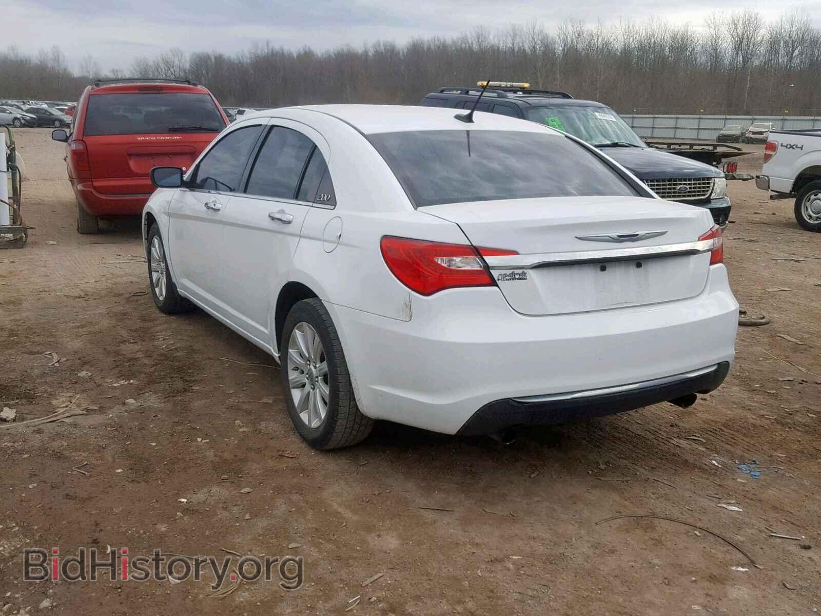 2014 CHRYSLER 200 - VIN: 1C3CCBCGXEN112277 - Фото 3