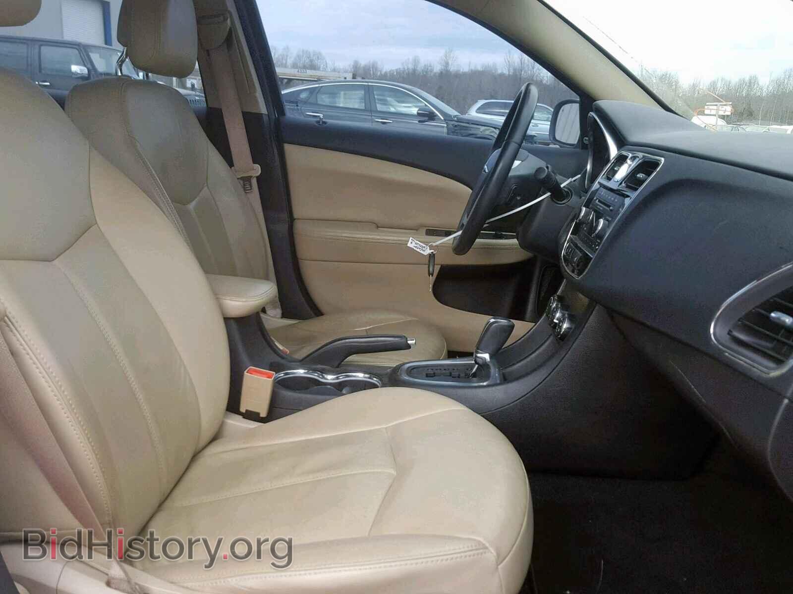 2014 CHRYSLER 200 - VIN: 1C3CCBCGXEN112277 - Фото 5