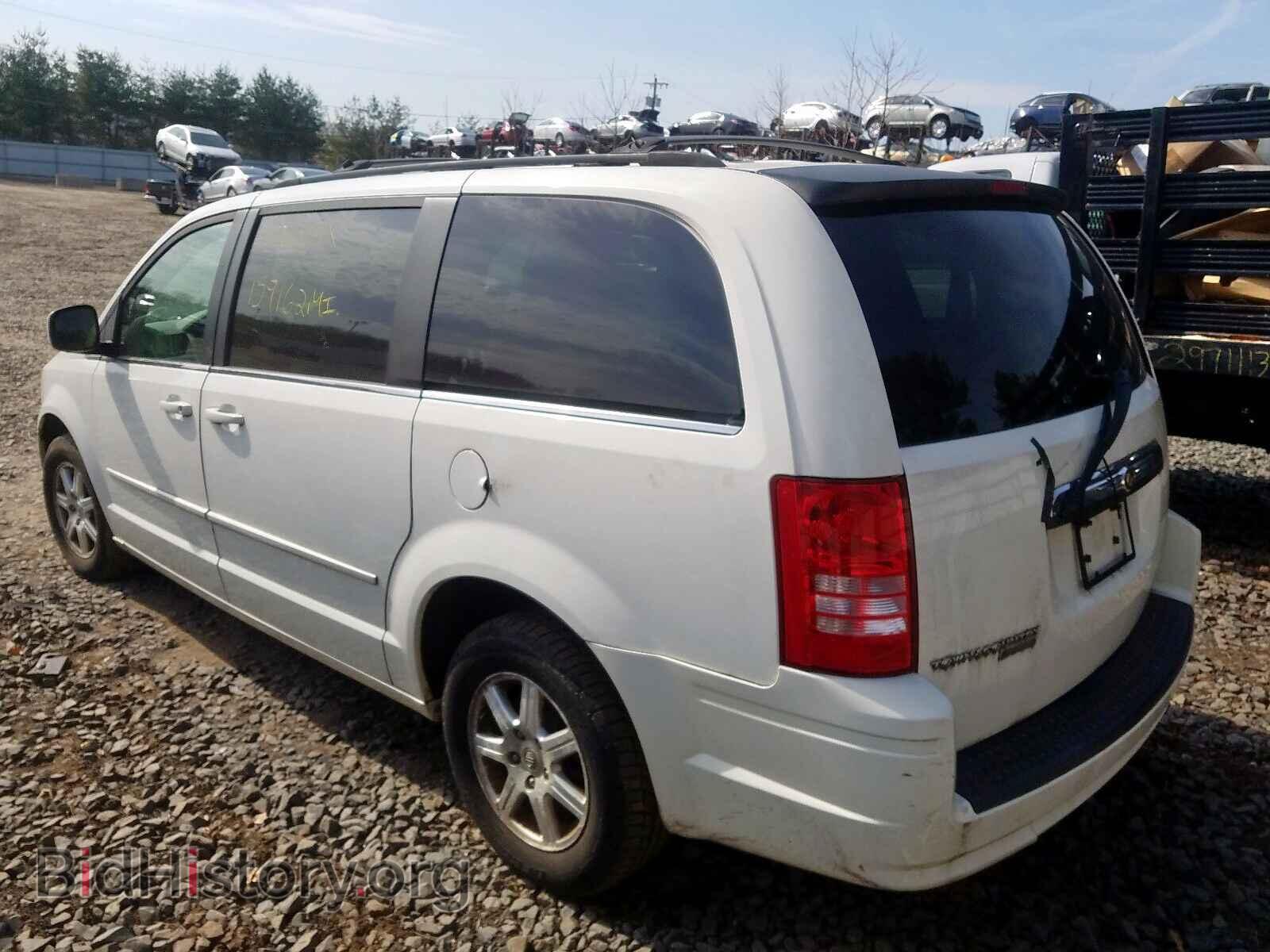 2008 CHRYSLER MINIVAN - VIN: 2A8HR54P68R121543 - Фото 3