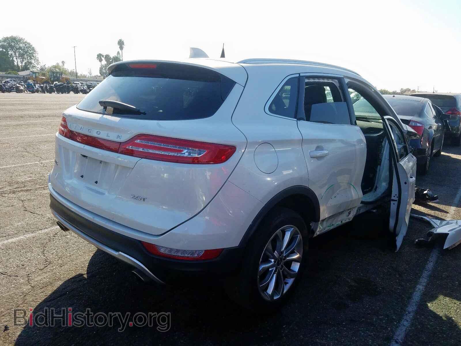 2017 LINCOLN MKC - VIN: 5LMCJ2C99HUL52457 - Photo 4