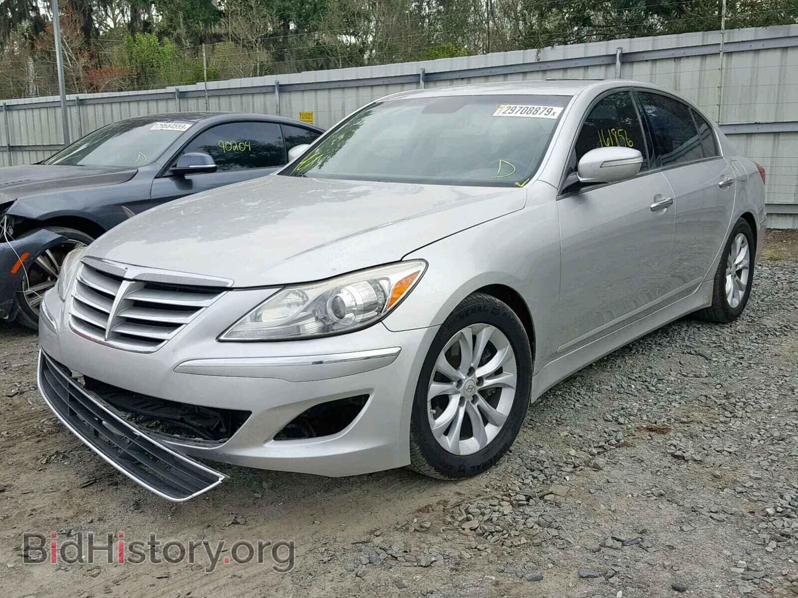 2013 HYUNDAI GENESIS - VIN: KMHGC4DD5DU240214 - Фото 2