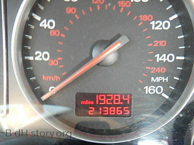 2002 AUDI A4 - VIN: WAULC68E02A044078 - Фото 8