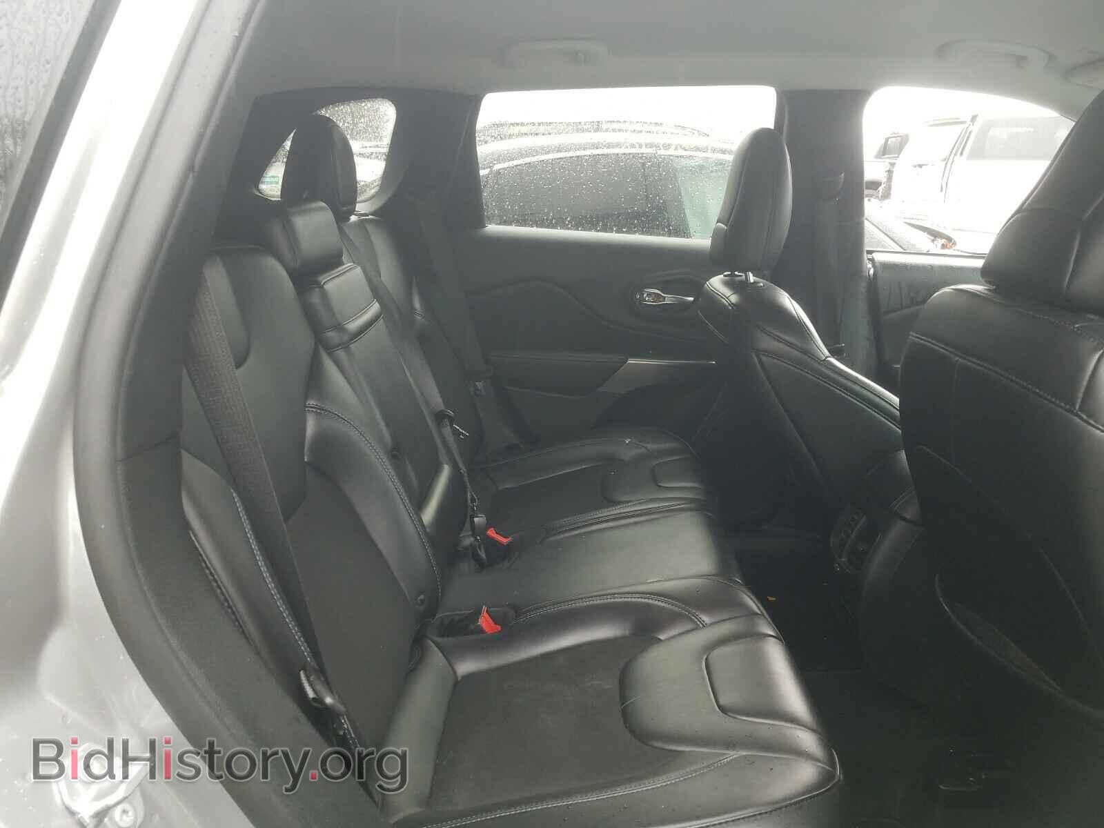 2019 JEEP CHEROKEE - VIN: 1C4PJLLB9KD316485 - Фото 6