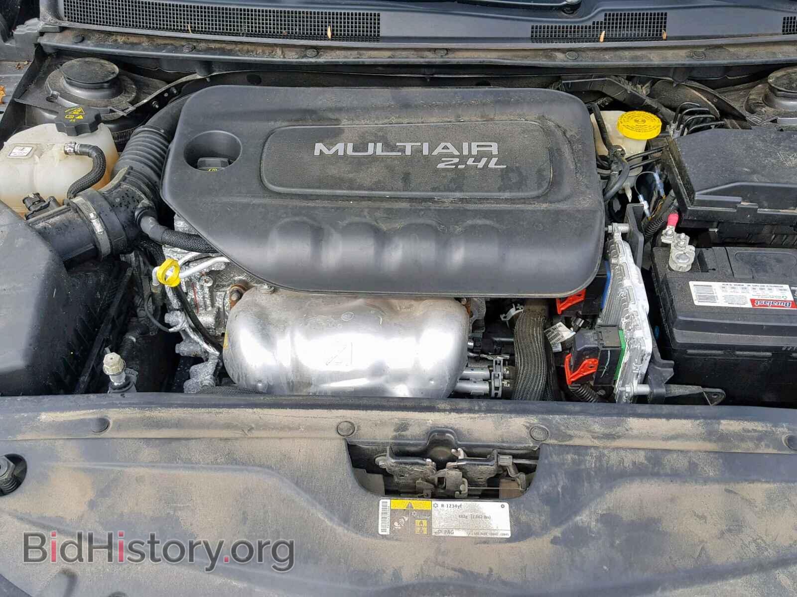 2016 CHRYSLER 200 - VIN: 1C3CCCAB3GN167587 - Photo 7