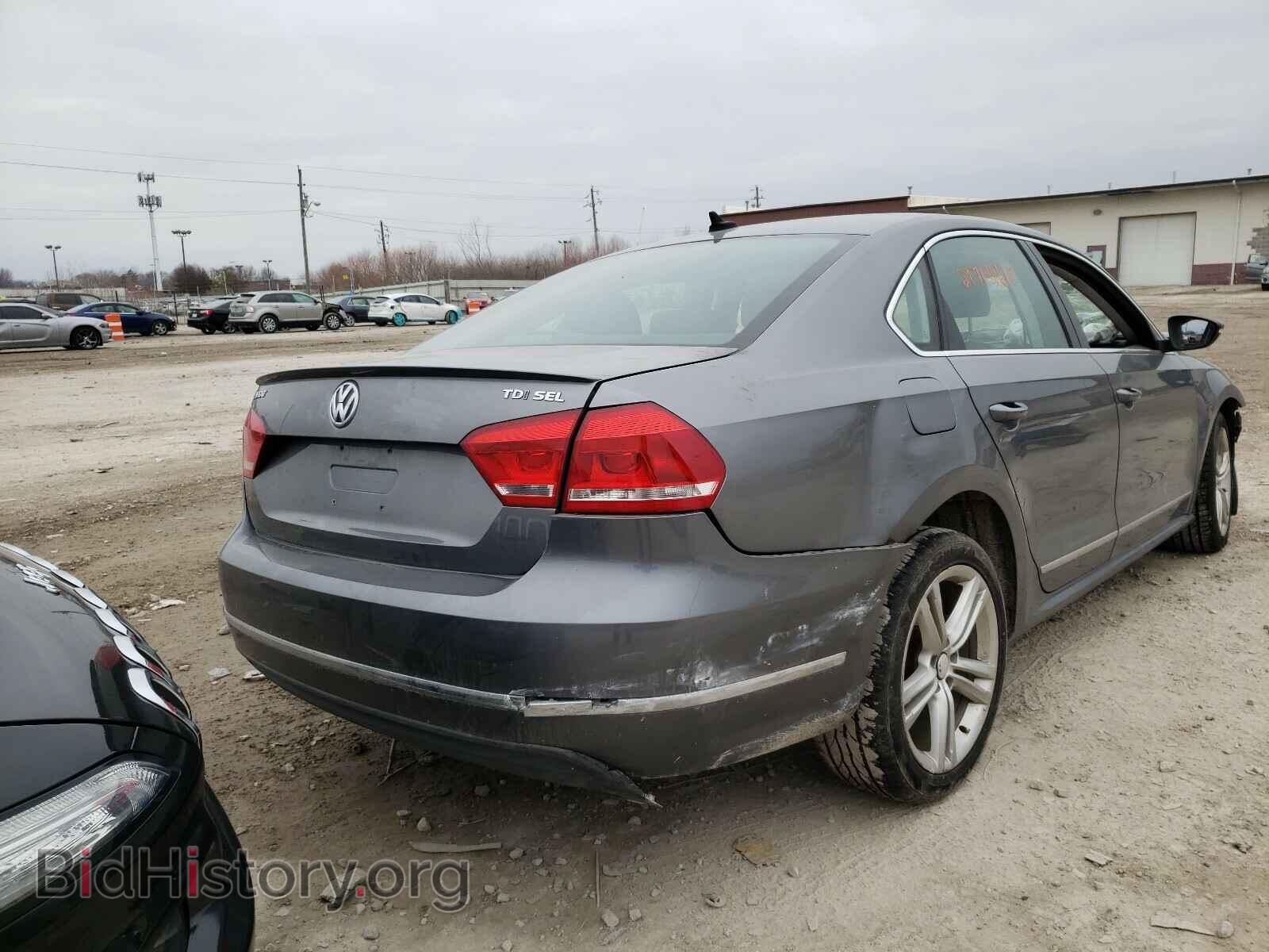 2012 VOLKSWAGEN PASSAT - VIN: 1VWCN7A32CC082054 - Фото 4