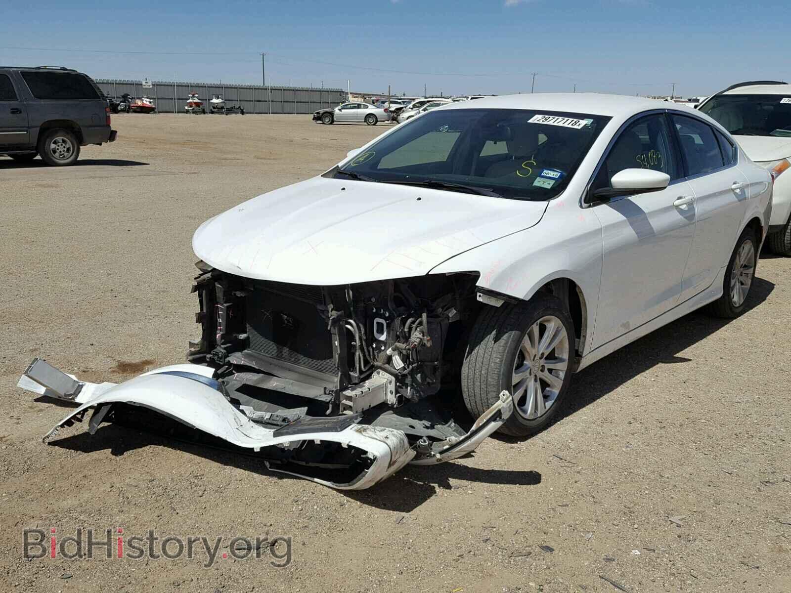 2015 CHRYSLER 200 - VIN: 1C3CCCAB0FN616173 - Фото 2