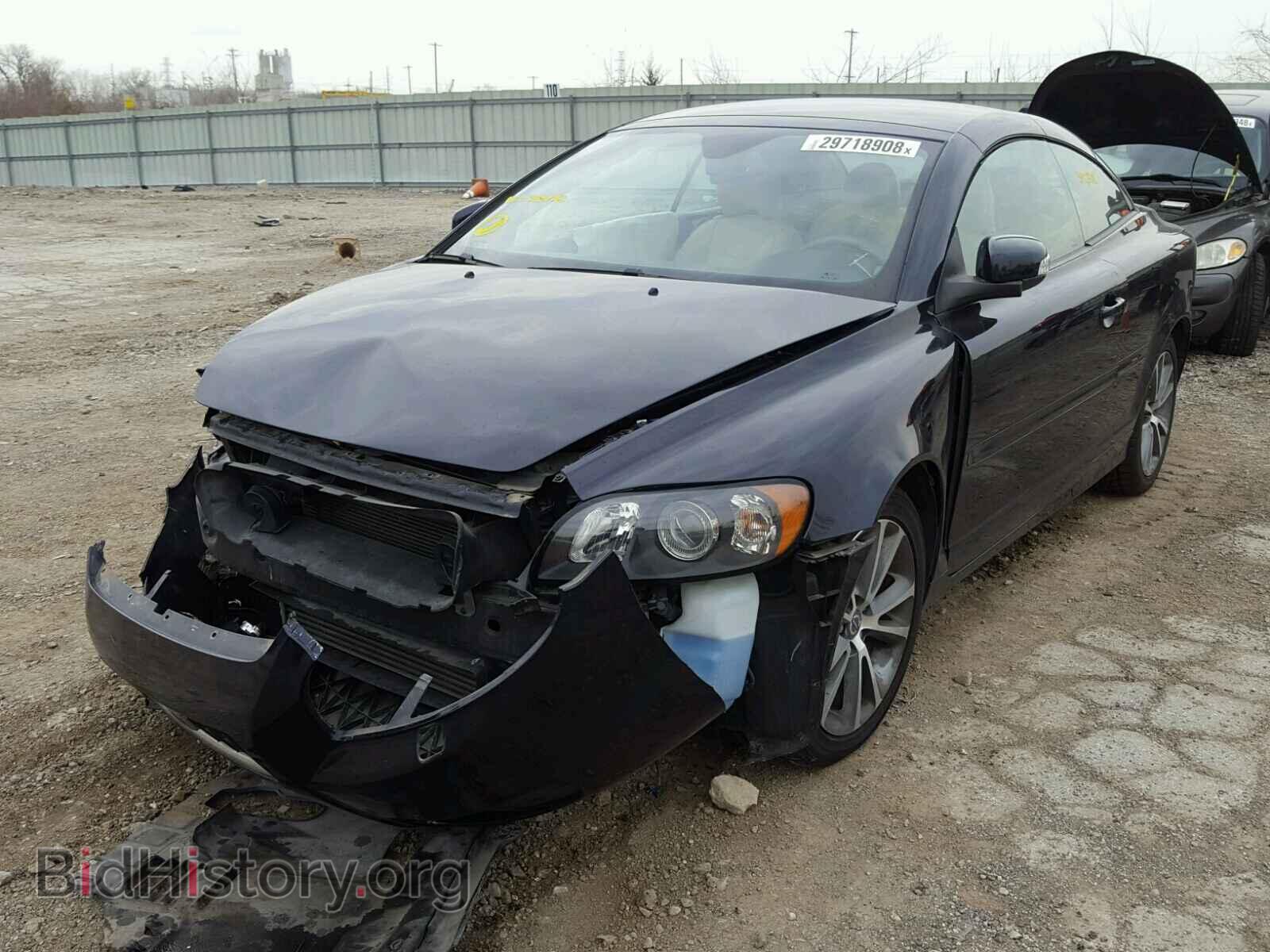2009 VOLVO C70 - VIN: YV1MC67219J078078 - Фото 2