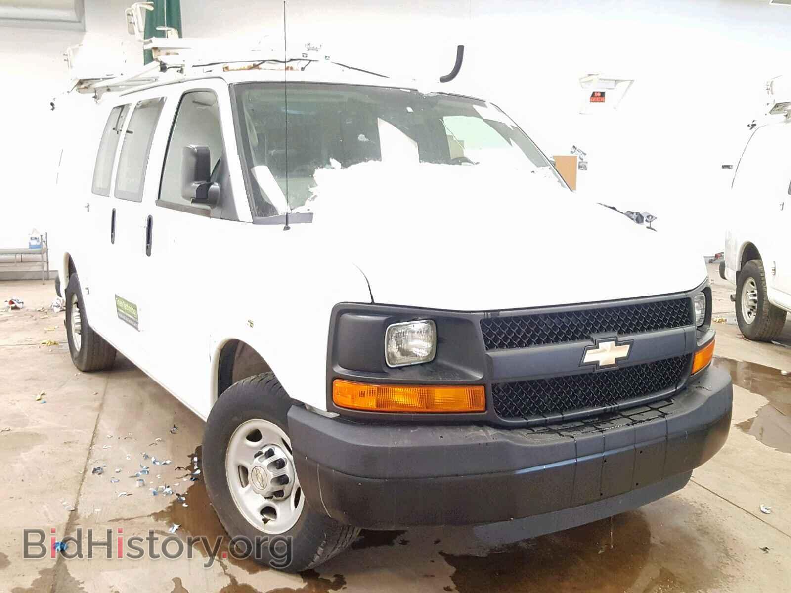 Photo 1GCWGFCBXC1121445 - CHEVROLET EXPRESS 2012